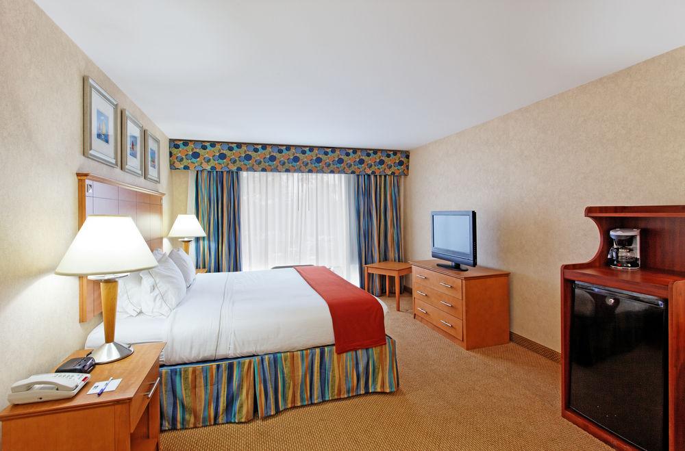 Holiday Inn Express Branford-New Haven By Ihg Kültér fotó