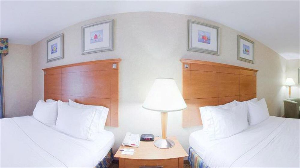 Holiday Inn Express Branford-New Haven By Ihg Kültér fotó